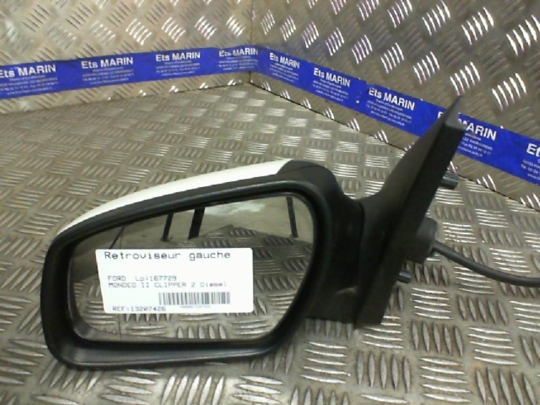 Retrovisor izquierdo