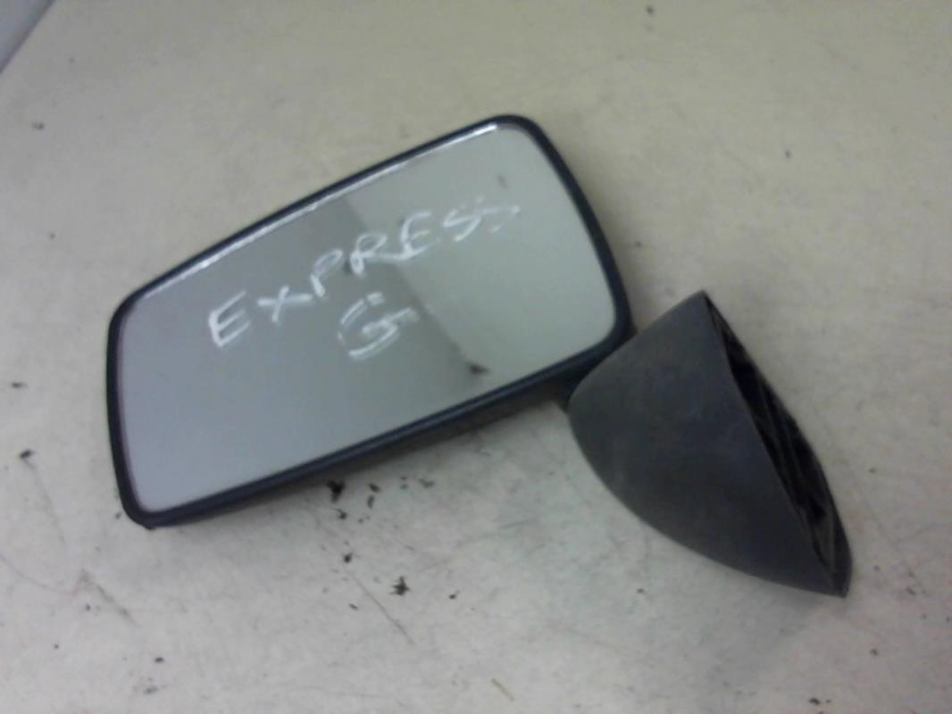Retrovisor izquierdo