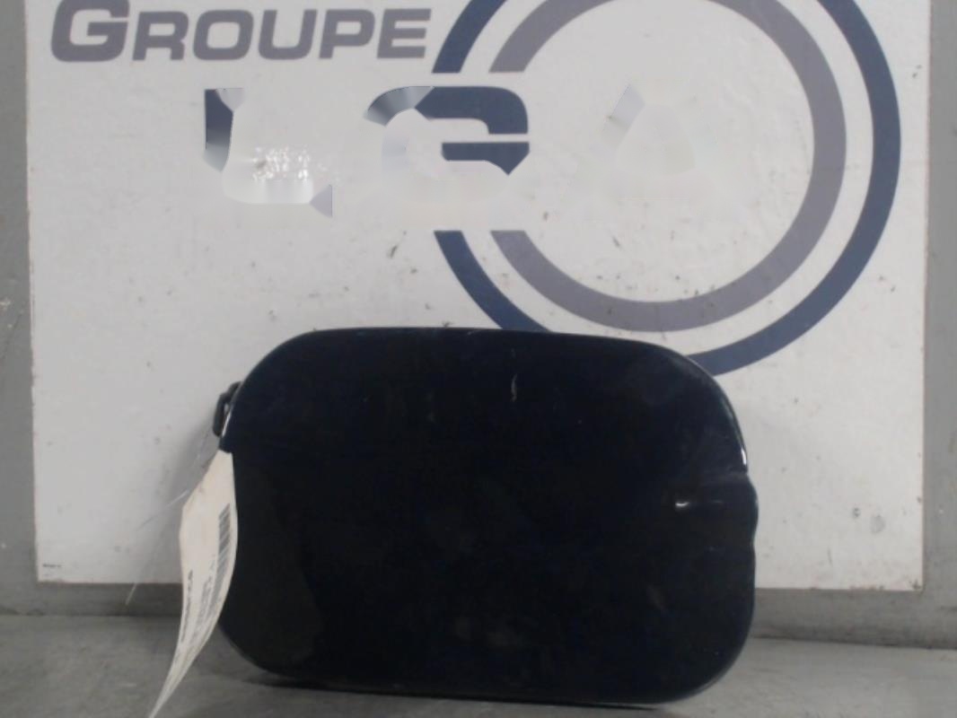 Trappe d'essence