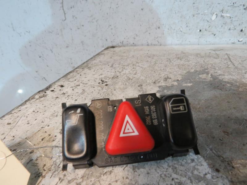 Interruttore luci emergenza
