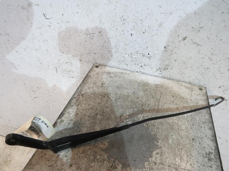 Bras essuie glace avant droit