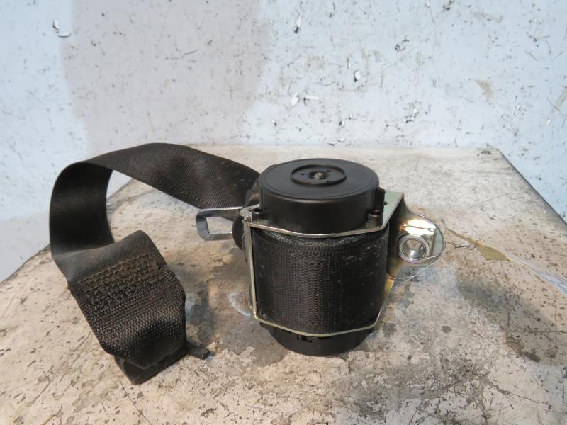 Ceinture arriere droit