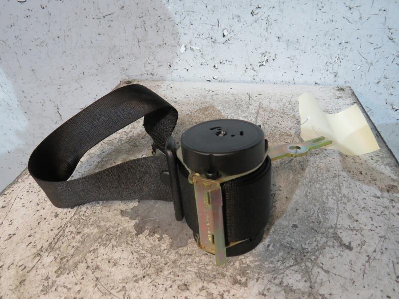Ceinture arriere droit