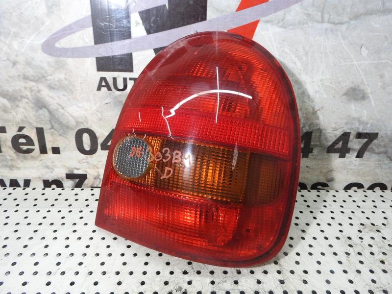Fanale posteriore principale destro (luci)
