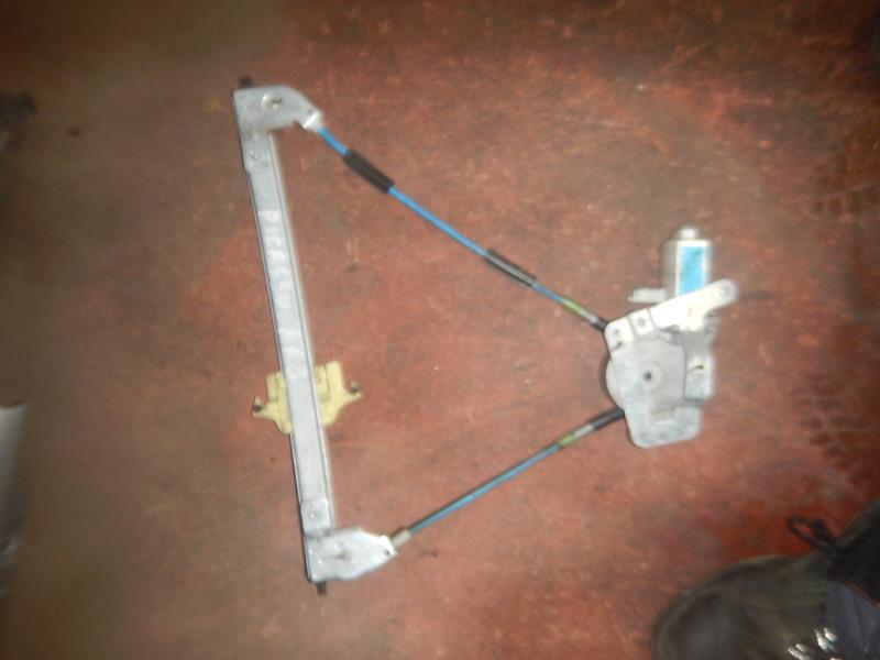 Leve vitre electrique arriere gauche