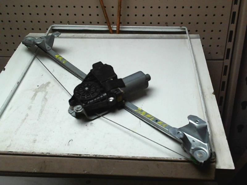 Leve vitre electrique arriere gauche