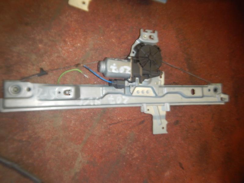 Leve vitre electrique avant droit