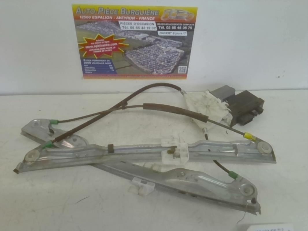Leve vitre electrique avant droit