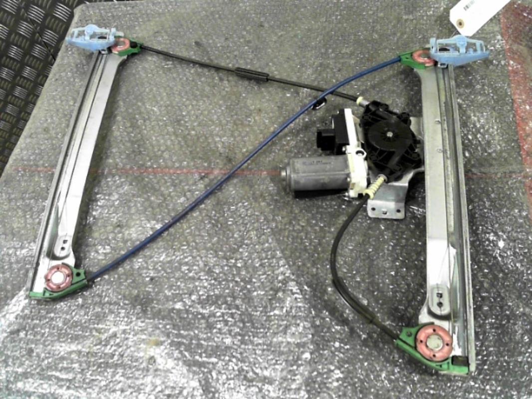 Alzacristalli elettrico anteriore destro