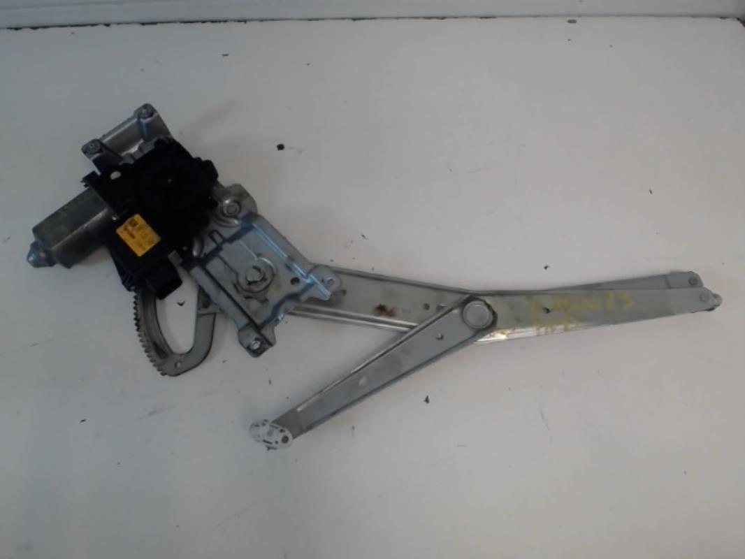 Leve vitre electrique avant droit
