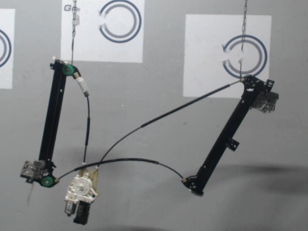 Leve vitre electrique avant droit