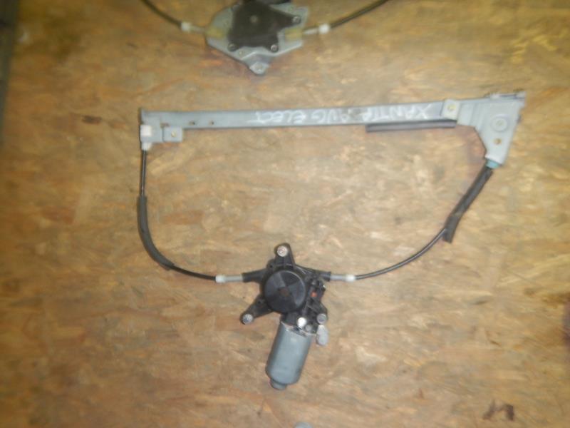 Leve vitre electrique avant gauche