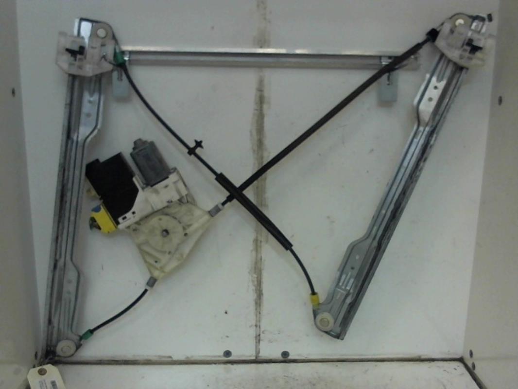 Leve vitre electrique avant gauche
