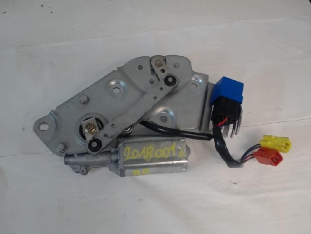 Moteur essuie glace arriere
