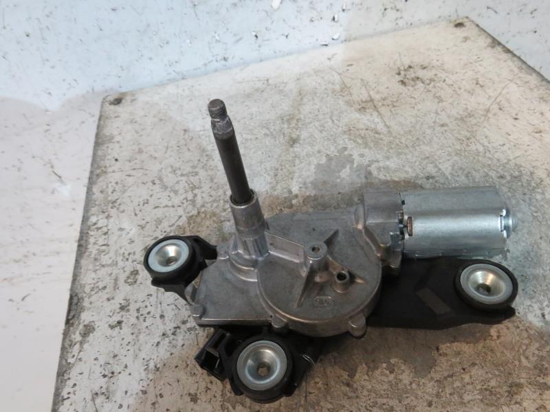 Moteur essuie glace arriere