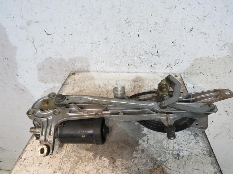 Moteur essuie glace avant