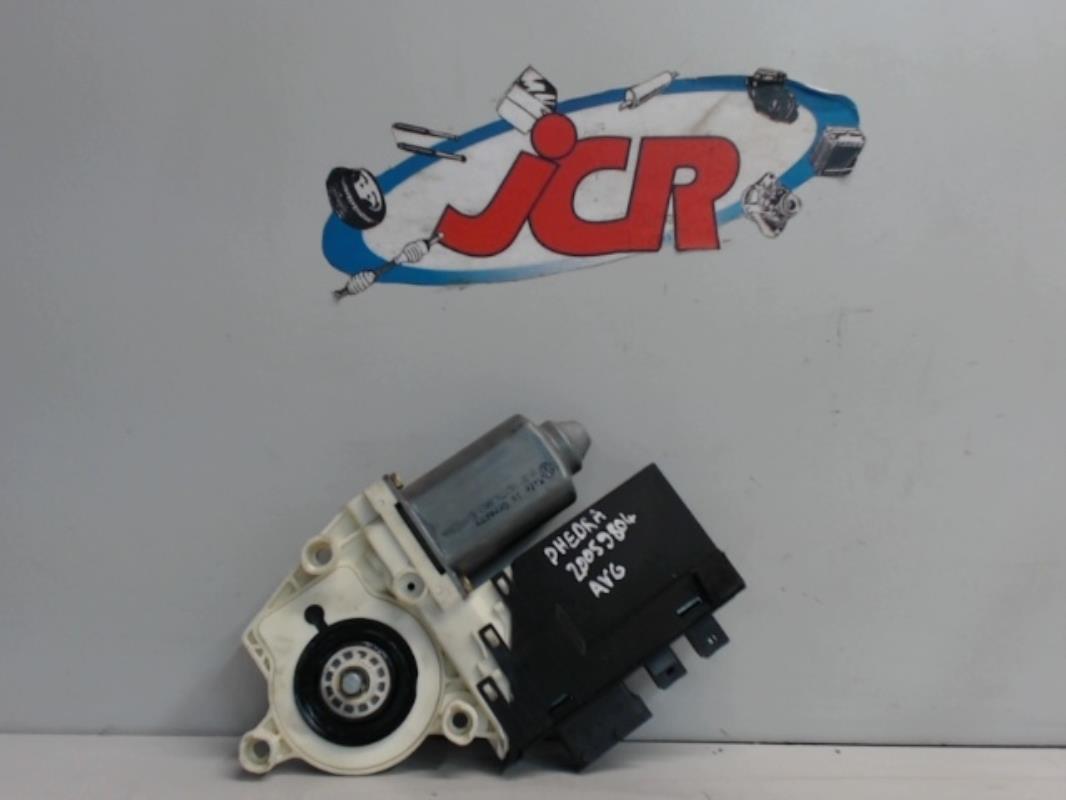 Moteur leve vitre avant gauche