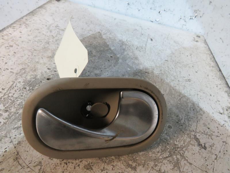 Poignee interieur arriere droit