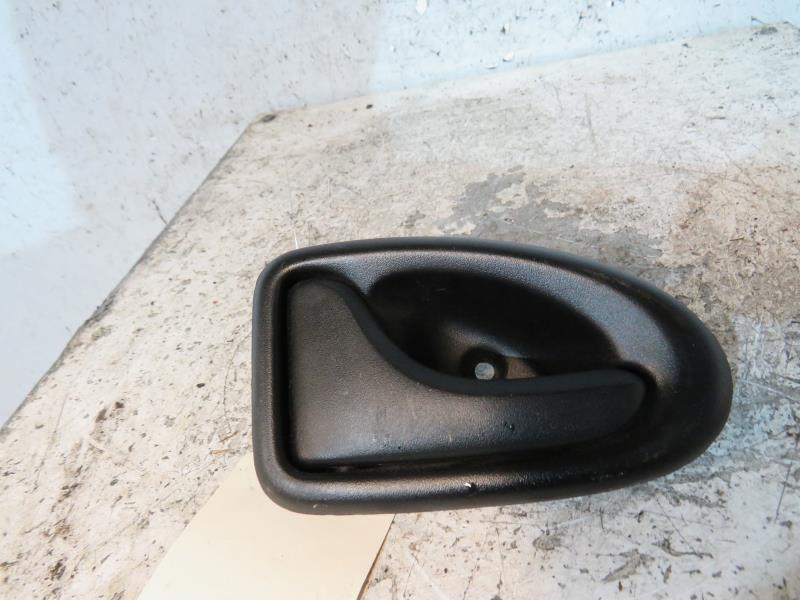 Poignee interieur arriere gauche