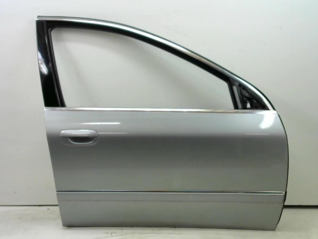 Porte avant droit