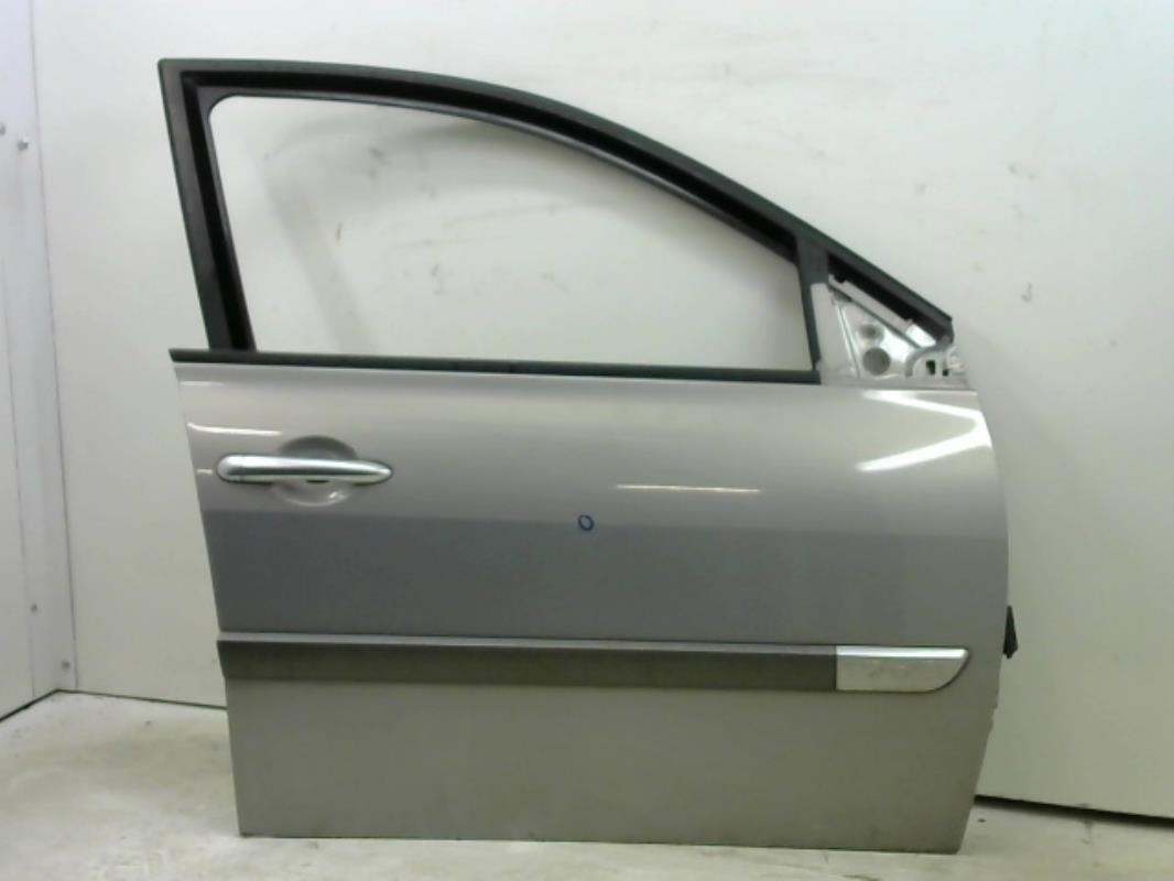 Porte avant droit