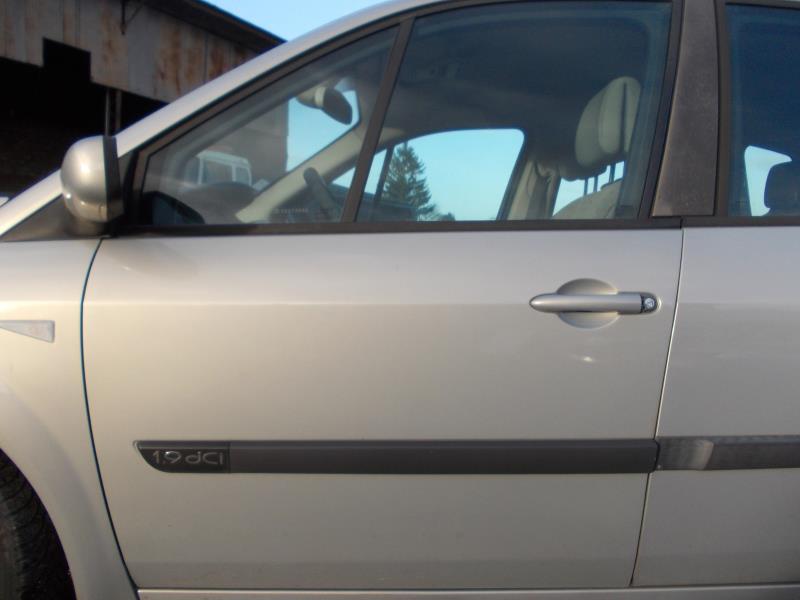 Porte avant gauche
