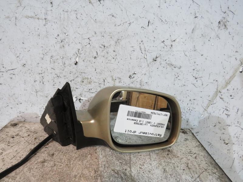 Retrovisor derecho