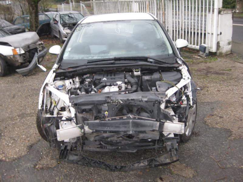 Moteur leve vitre avant gauche
