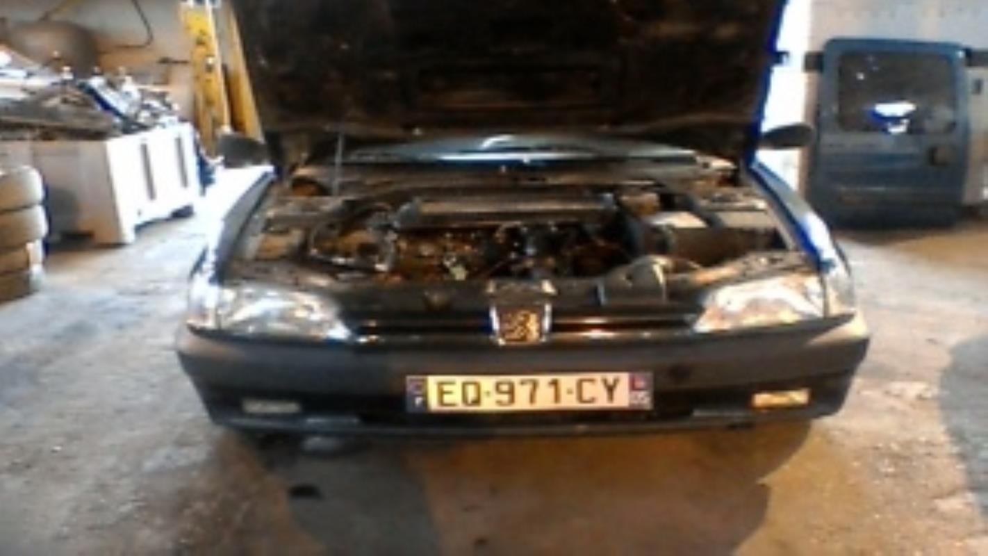 Pinza freni anteriore destra