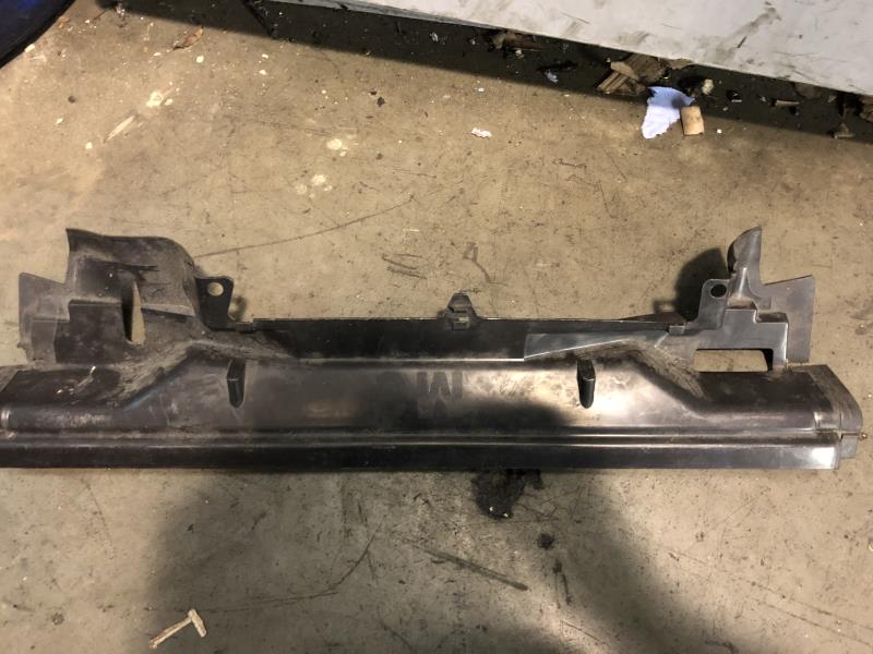 Cornice radiatore ventola