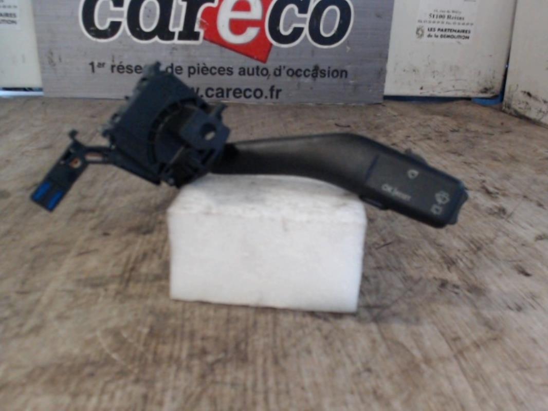 Commodo d'essuie glaces