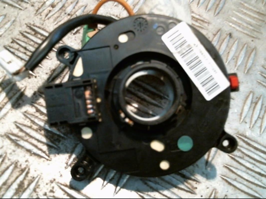 Contactor giratorio