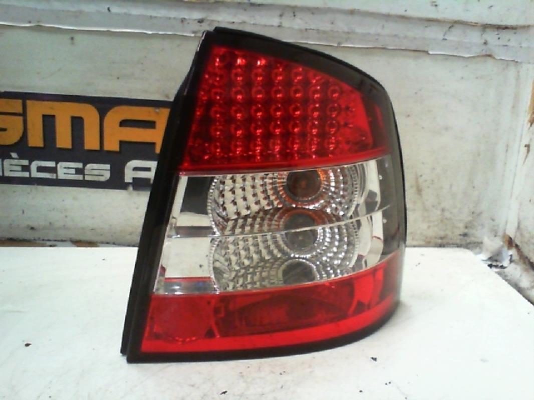 Fanale posteriore principale destro (luci)