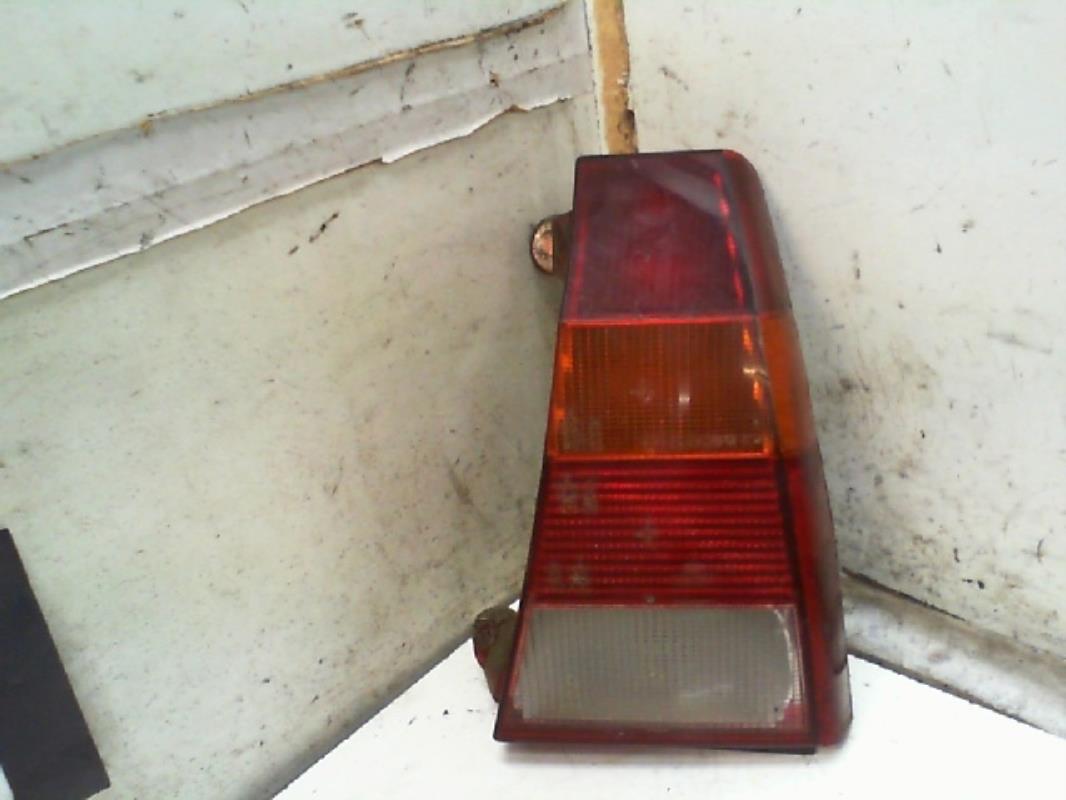 Fanale posteriore principale destro (luci)
