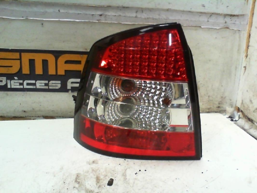Fanale posteriore principale sinistro (luci)