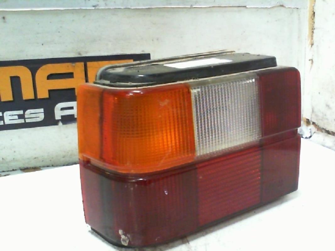 Fanale posteriore principale sinistro (luci)