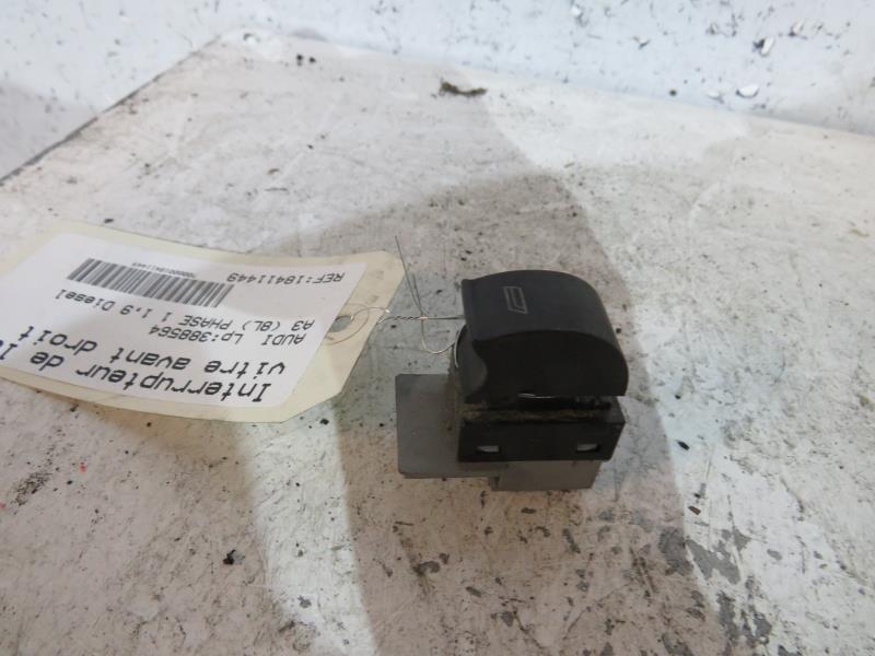 Interruptor de elevalunas delantero derecho
