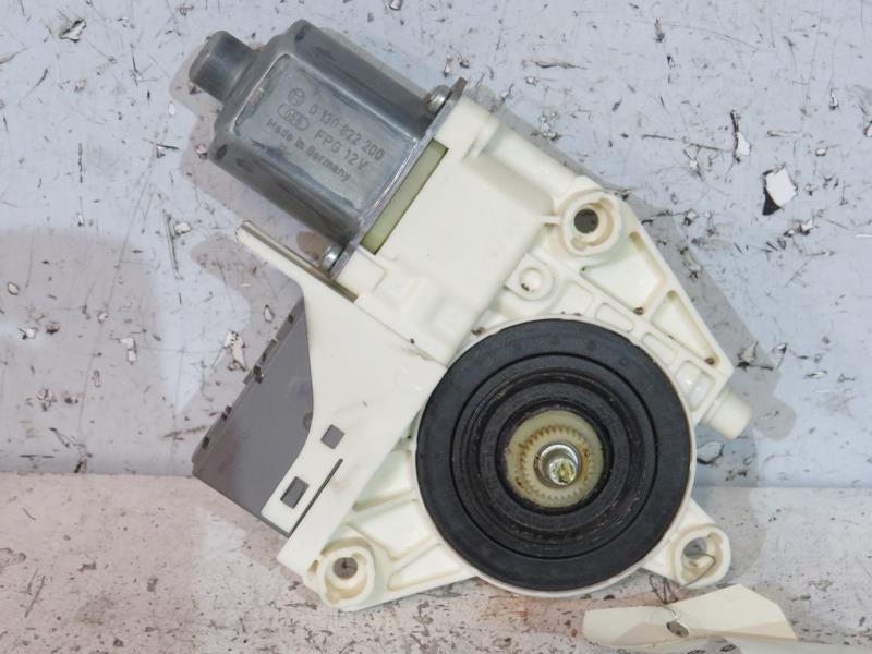 Moteur leve vitre arriere droit