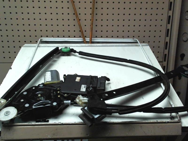Leve vitre electrique arriere gauche