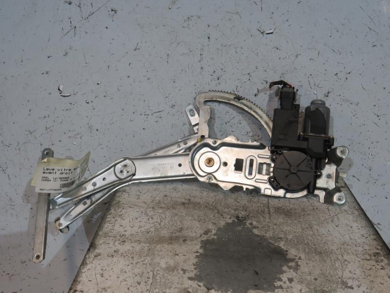 Leve vitre electrique avant droit