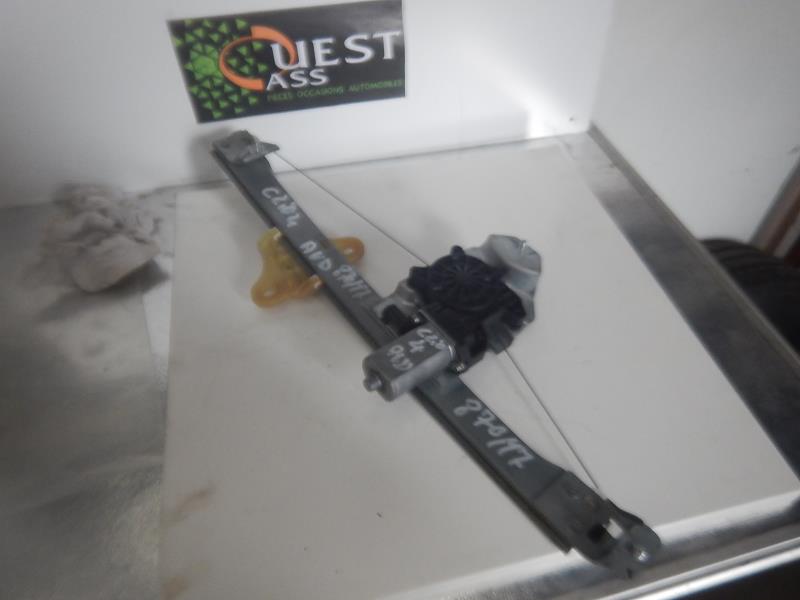 Leve vitre electrique avant droit