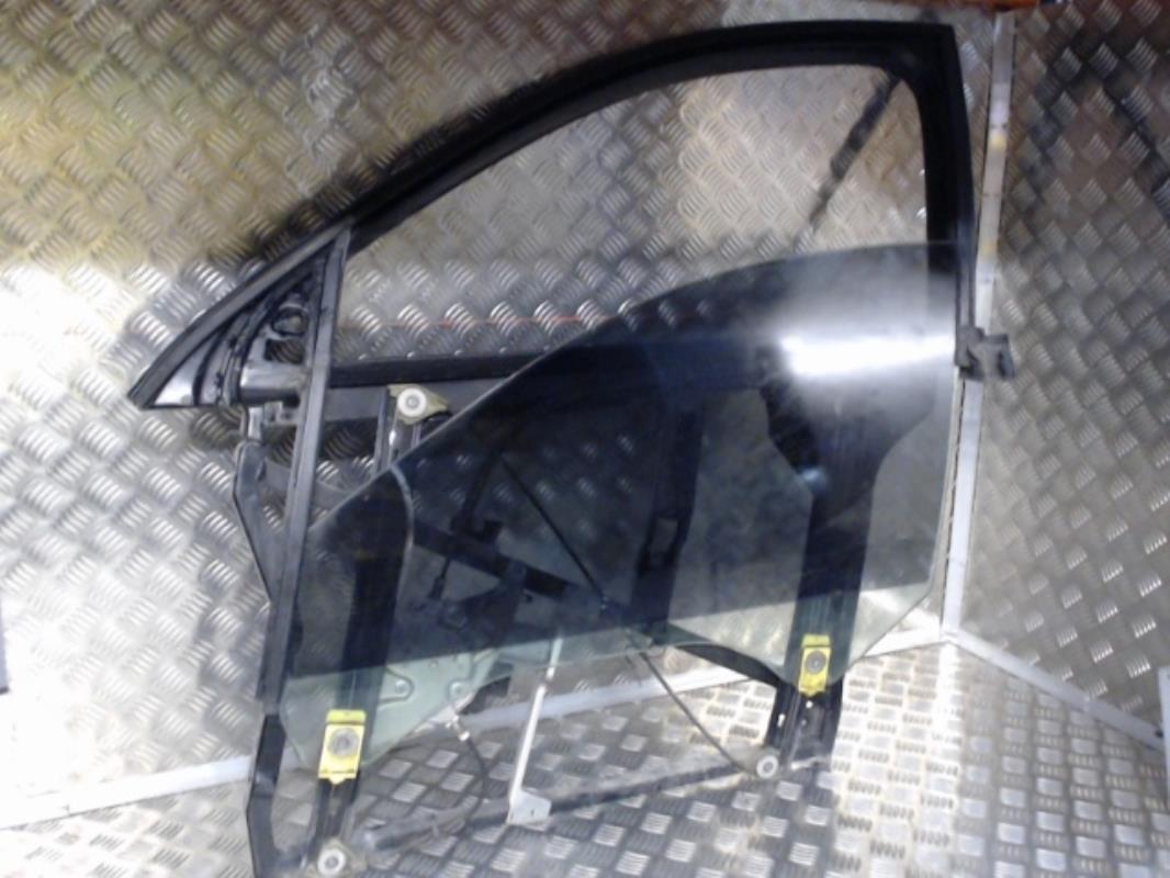 Leve vitre electrique avant gauche
