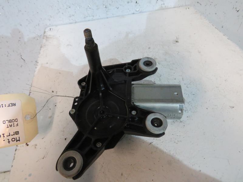 Moteur essuie glace arriere