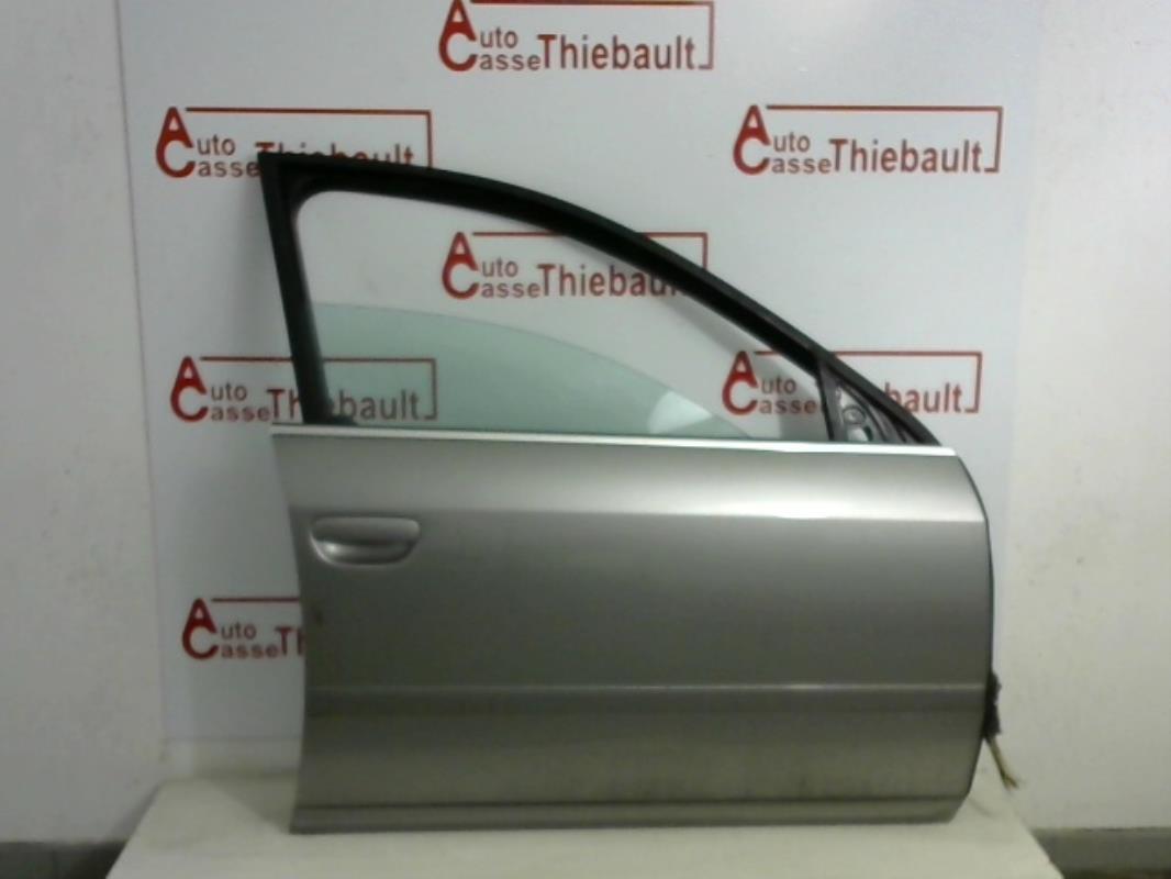 Porte avant gauche