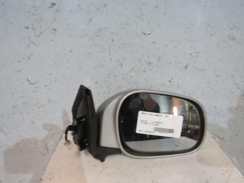 Retrovisor derecho