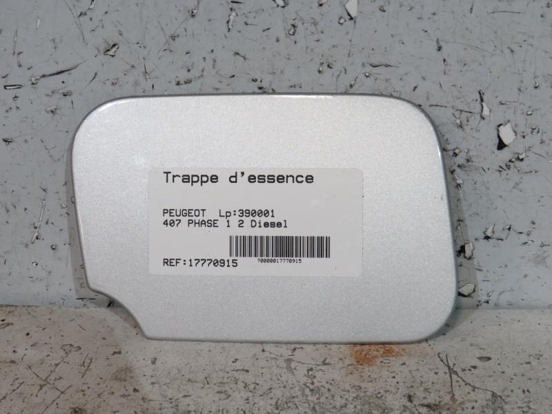 Trappe d'essence