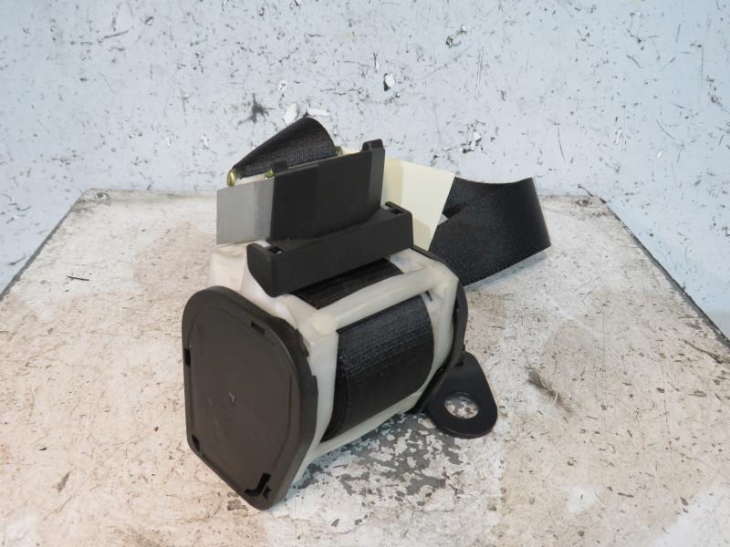 Ceinture avant droit