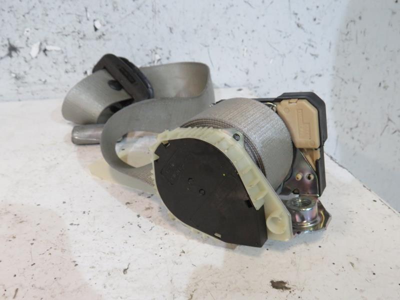Ceinture avant droit
