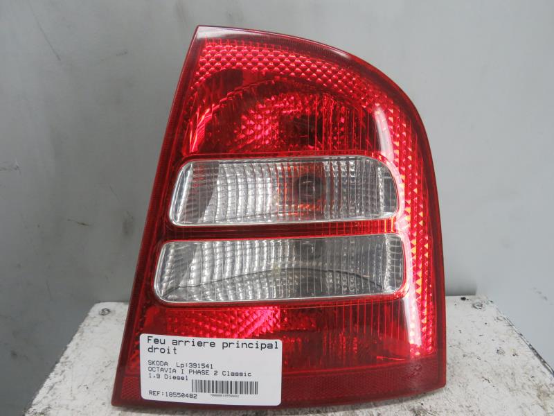 Fanale posteriore principale destro (luci)