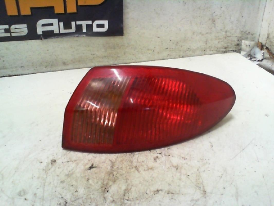 Fanale posteriore principale destro (luci)